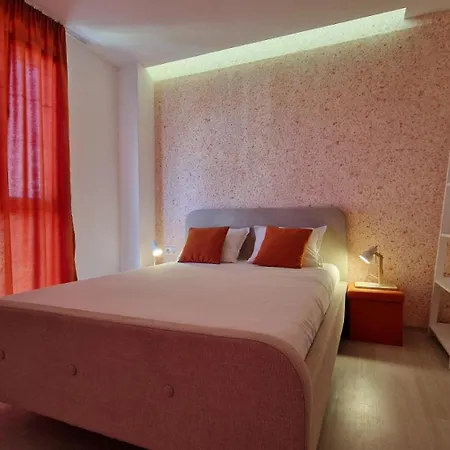 Apartment геновева *